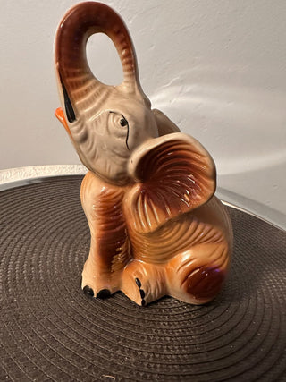 Elephant 7.5x5 Sitting Brazil Ceramic|52444