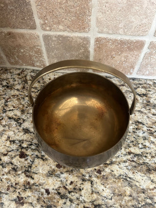 Brass Bowl with Handle   MTS|116338