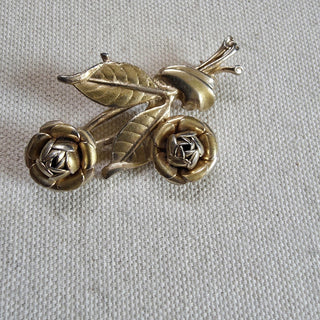bri.craftique - Vintage Rose & Leaves Gold Tone Brooch (BRI) - MTS