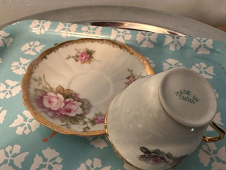 Vintage Teacup/Saucer White/Pink Rose MTS
