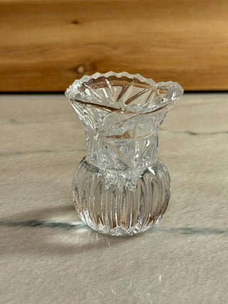 Sm glass vase w/matches