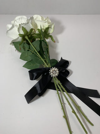 Rose Boquet w/ Brooch|56191