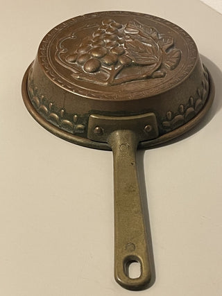 9.5" Vtg Brass & Copper Wall Decor--SP RCD