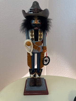 vintage Holly Alder nutcracker RCD|139232