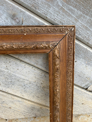12F Vintage Carved Wood Frame 28.5” x 23” MTS|65434