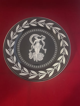 Victoria Beale “Olympia Black” salad plate rcd|142754