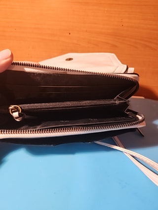 Crossbody purse