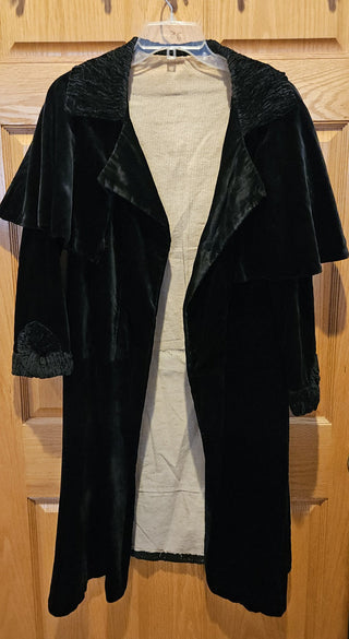 Victorian Black Velvet Coat, Hand Sewn, Sz M, RSV