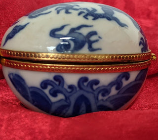 Nieman Marcus Porcelain Blue & White Oriental Dragon Egg Hinged Trinket Box #62 VV MTS|90217