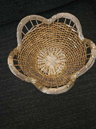 MTS-RM826-Scalloped Gold Basket