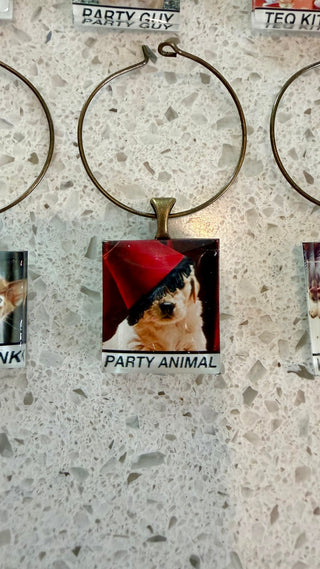 Set of 8 Wine Charms. Typsy Puppies and Kitties. NY60 RCD|126550