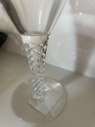 Vtg.Stuart Ariel Fine Crystal Wine Glass, Airtwist Steam, 6,5"-RSV|92269