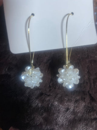 Dangling white flower earrings-RSV|95744