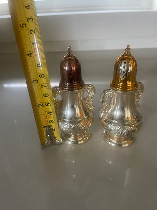 Vtg.Silver Plated Salt7Pepper Shakers -RSV|103546