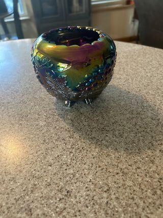 VTG amethyst footed carnival glass bowl|108255