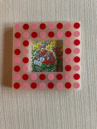 Red and pink polkadot frame RSV|111851