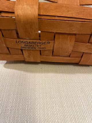 Vintage Longaberger, small basket, stationary handle RSV|114821