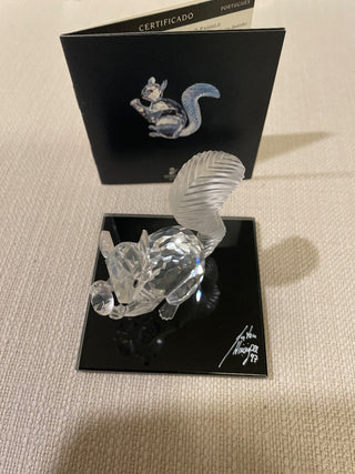 Swarovski Crystal Squirrel Holding Diamond 1997 10th Anniversary Figurine RSV|116833
