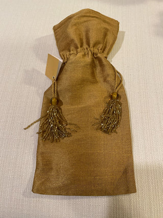 Gold tassel gift bag|117821