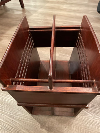 Wooden magazine holder with handle RSV|118827