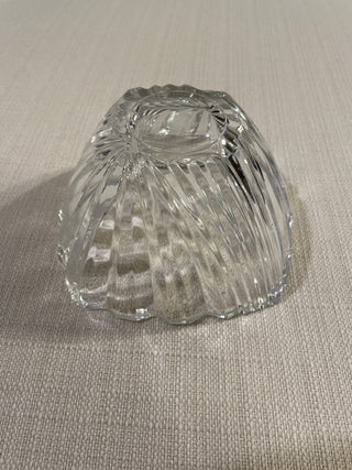 MIKASA LEAD CRYSTAL CORONATION ROUND RIBBED SWIRL BOWL 9 3/4" RSV|123718