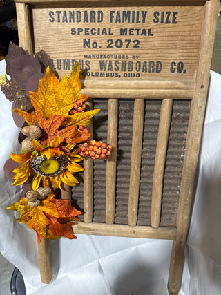 Vintage washboard (fall fall decor) RCD|124447