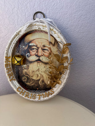 A white Santa Christmas RCD|124748