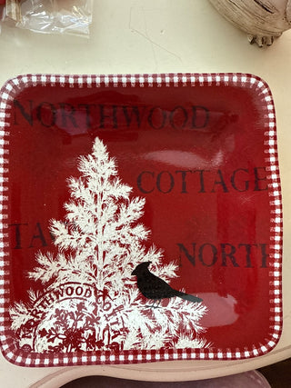 Red Christmas cottage plate  RCD|129774