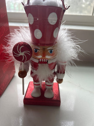 Kurt Adler Short Bucket Hat Soldier Wooden Hollywood Christmas Nutcracker Red -RSV|132882