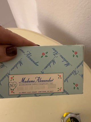 Madamme Alexander little woman ( in the wrong box) Rcd|135783