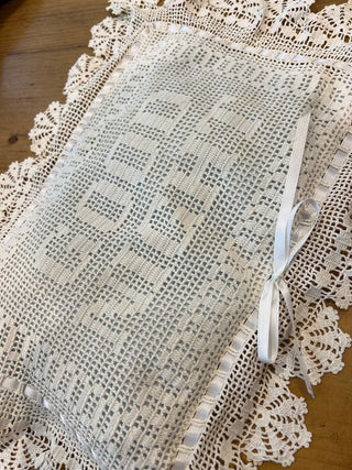 Vtg. Lace Crochet Pillow “Good Night”|139517