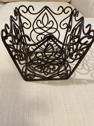 Vintage Southern Living at Home The Rosedale Plant Holder ~ Brown Metal ~~ RSV|142636