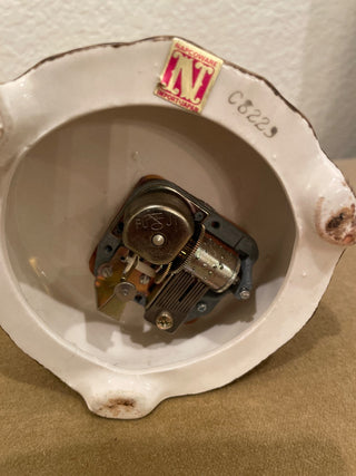 Hummel Style Vintage Music Box, Little Girl Playing Accordion with Her Geese RSV|142762