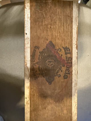 El Sidleo cigar box  great shape|146108
