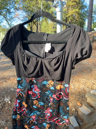Pinup Couture Dragon Wriggle Dress SZ M
