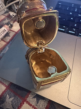 Linx Gold Caddie Bag Decorative Gold tone with chain handle #62 VV MTS|103169