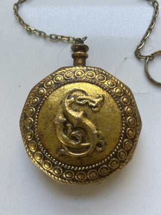 Vintage Santa's Gold Toned Pocket Watch with Chain Ornamen-RSVt|129743