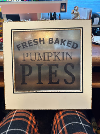 Fresh Baked Pies sign - white|59757