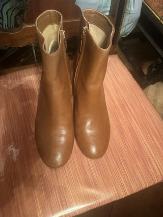 Lauren Ralph Lauren Wellford Booties Tan #63 VV MTS