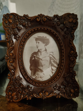 VTG HandCarved frame Made.in.USA|69045