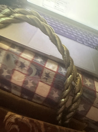 Fancy Vintage glass beads on the front and embrodiery leaves, gold rope handle with zippers on inside and out #63 VV MTS|129562