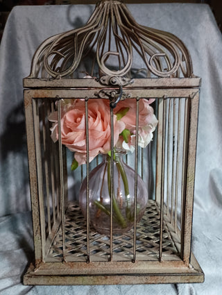 Vintage style birdcage w/ vase& flowers
