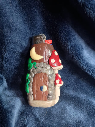 Mushroom house lighter cover