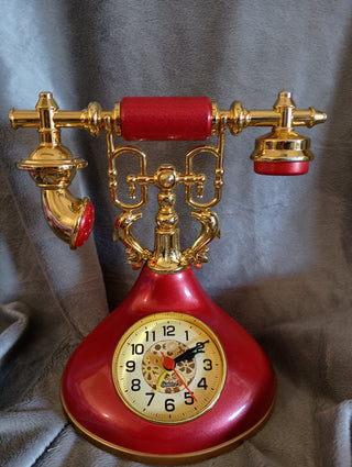 Retro phone alarm clock