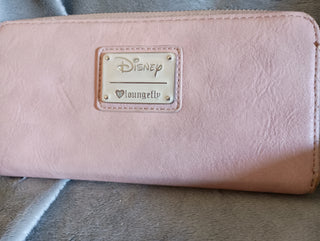 Loungefly Minni wallet