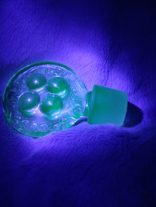 Uranium Glass Bottle Stopper (NIS)