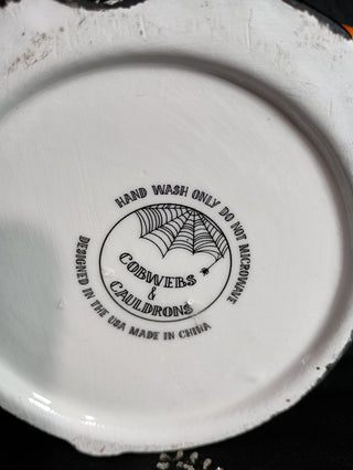 Cobwebs& Cauldron Haunted House mug