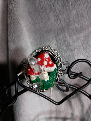 Mushroom and crystal pin silver