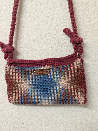 Crochet crossbody purse plaid