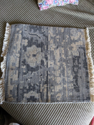 Mini rug -Grey and White Textured